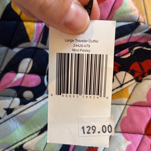 ‼️FIRM‼️ NWT vera bradley large duffel mod paisley - Picture 9 of 9